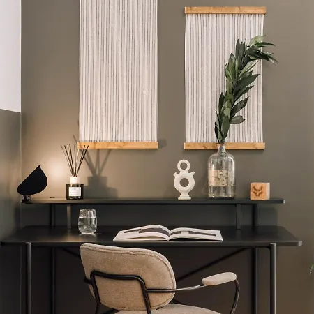 Espot - 2 Bedrooms In Graca 아파트 *